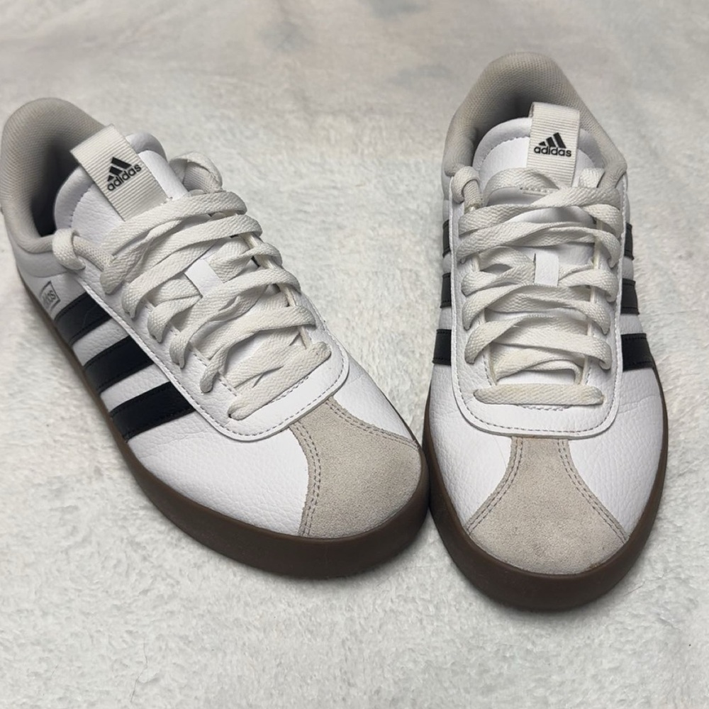 Adidas VL court Sneakers